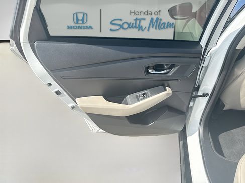 Used 2023 Honda Accord EX-L image 25