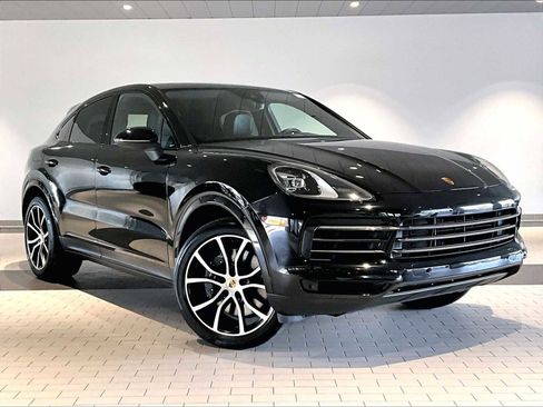 Used 2023 Porsche Cayenne Platinum Edition image 12