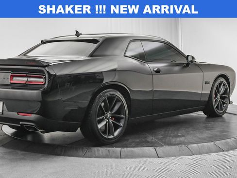 Used 2021 Dodge Challenger R/T w/ Plus Package image 8