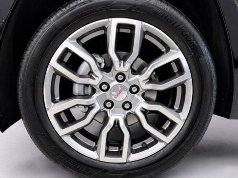 Used 2023 GMC Terrain Denali AWD/4WD image 10