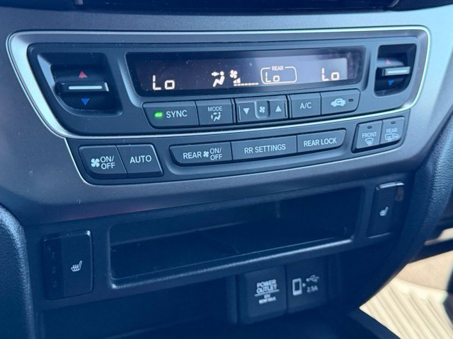 Used 2022 Honda Pilot Sport image 29