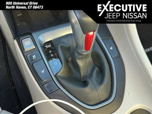 Used 2019 Hyundai Veloster Turbo Ultimate image 17