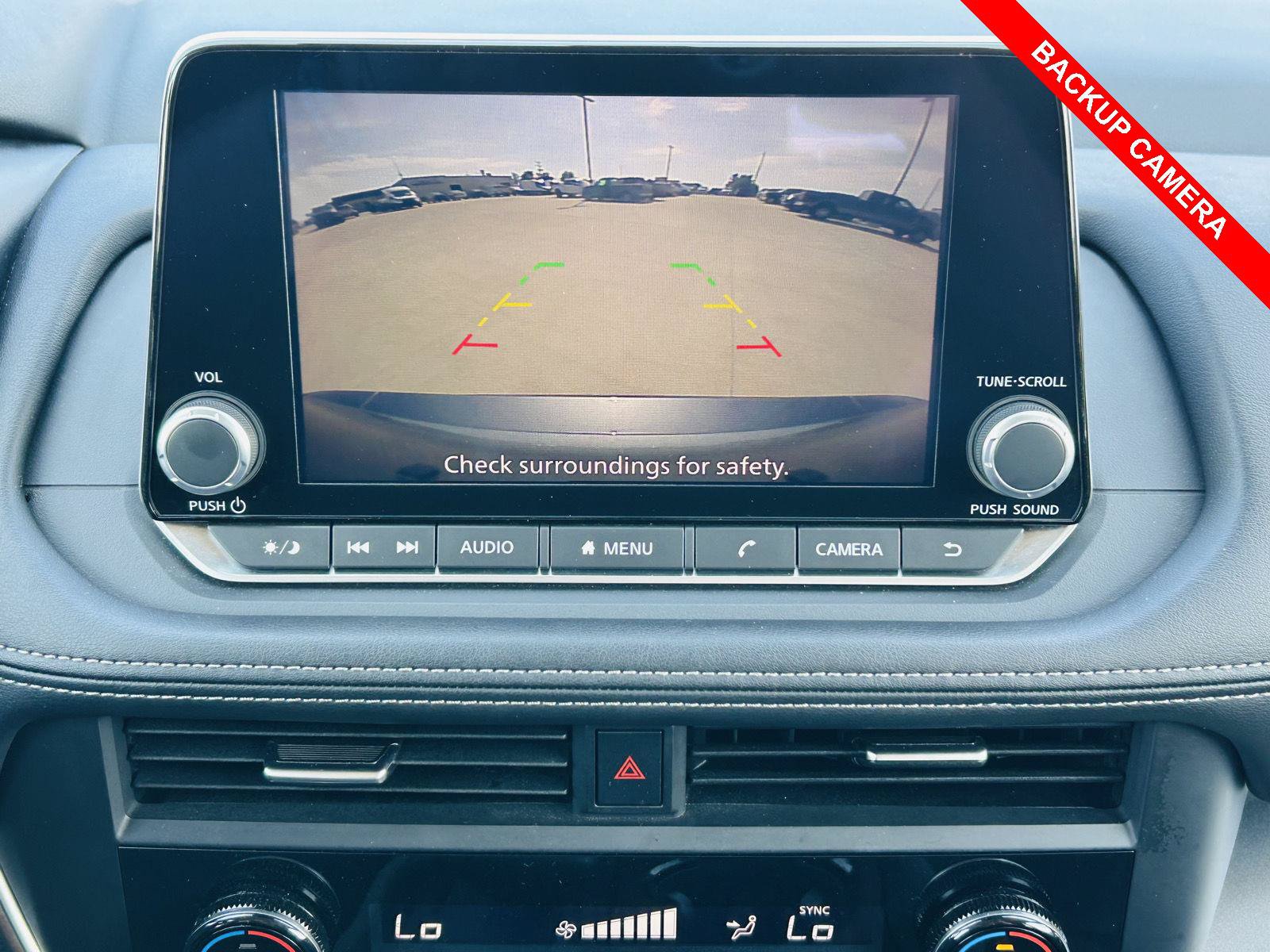 Used 2025 Nissan Rogue SV FWD image 8