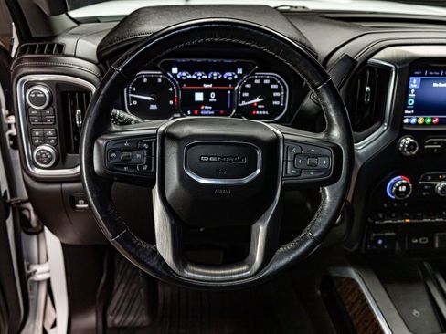 Used 2020 GMC Sierra 2500 Denali w/ Denali Ultimate Package image 17