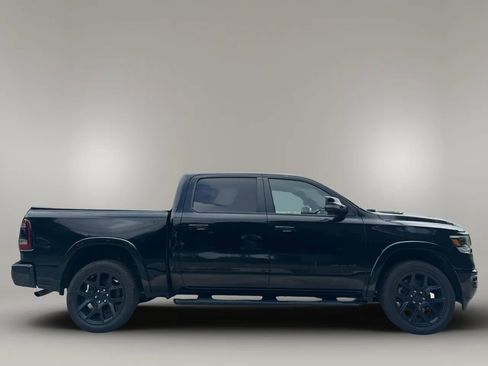 Used 2020 RAM 1500 Laramie AWD/4WD image 5