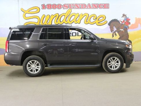 Used 2017 Chevrolet Tahoe LS RWD image 1