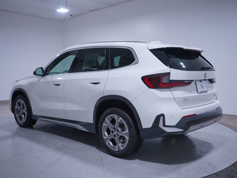 Used 2023 BMW X1 xDrive28i w/ Convenience Package image 3
