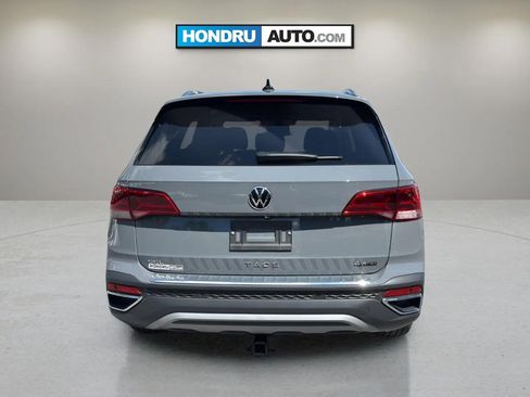 Used 2023 Volkswagen Taos SEL AWD/4WD image 16