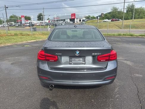 Used 2016 BMW 320i xDrive Sedan AWD/4WD image 7