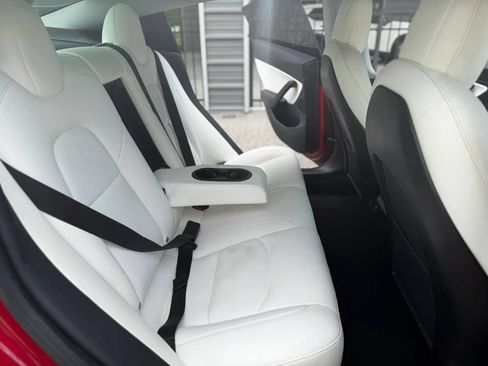 Used 2020 Tesla Model 3 Standard Range Plus RWD image 14