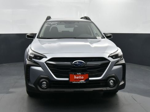 New 2025 Subaru Outback Premium image 3
