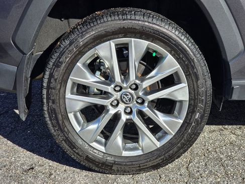 Used 2025 Toyota RAV4 Limited w/ Advanced Technology Package image 13