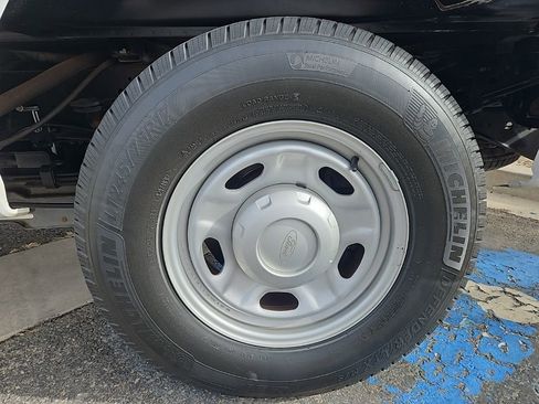 Used 2015 Ford F350 XL image 9