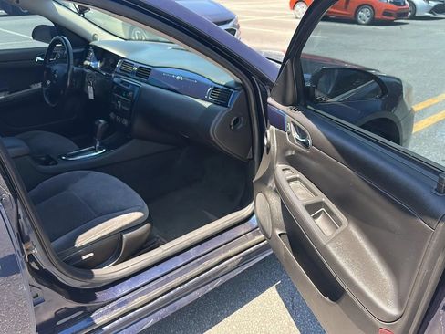 Used 2012 Chevrolet Impala LT w/ LT Sunroof Package FWD image 18