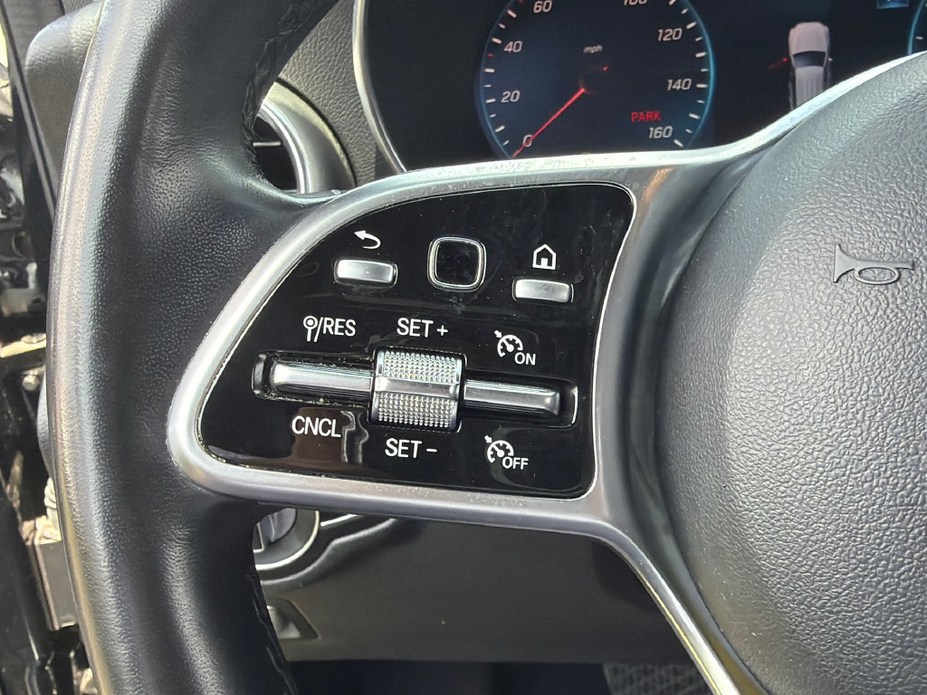 Used 2022 Mercedes-Benz GLC 300 4MATIC w/ Premium Package Lite image 25