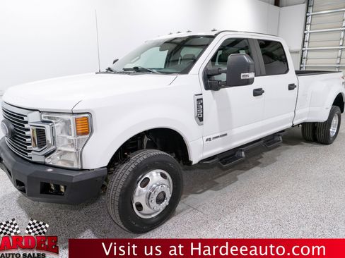 Used 2020 Ford F350 XL w/ STX Appearance Package image 2