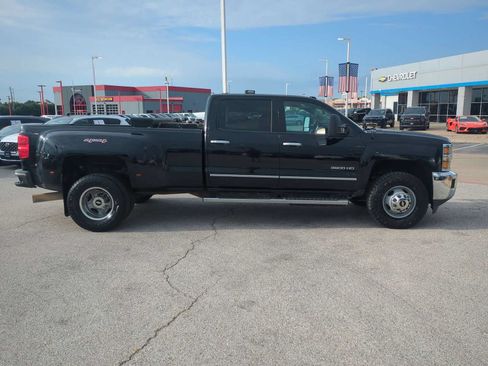 Used 2015 Chevrolet Silverado 3500 LTZ w/ Duramax Plus Package AWD/4WD image 9