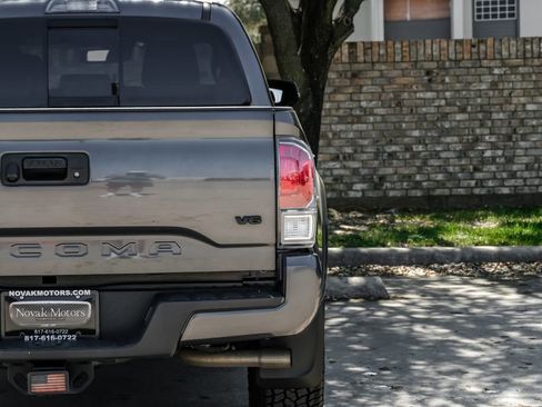 Used 2023 Toyota Tacoma TRD Sport AWD/4WD image 58