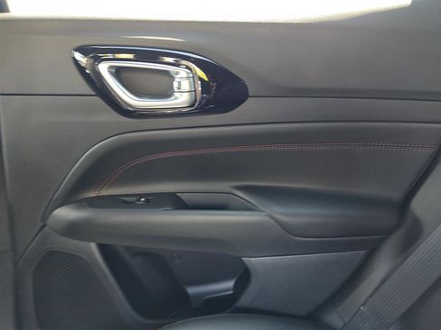 New 2025 Jeep Compass Trailhawk w/ Trailhawk Elite Group image 18