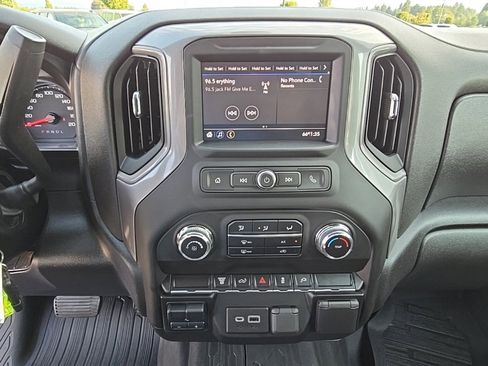 Used 2022 GMC Sierra 3500 Pro w/ Convenience Package image 13