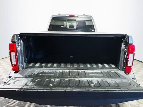 Used 2021 Ford F250 Lariat image 22