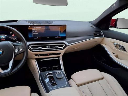 Used 2023 BMW 330i xDrive Sedan image 11