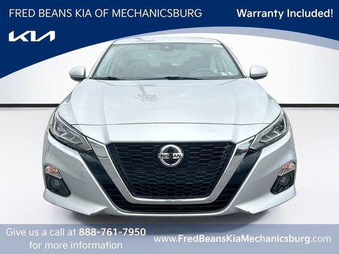 Used 2019 Nissan Altima 2.5 SL FWD image 2