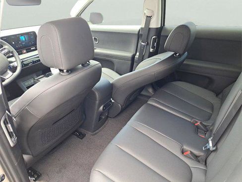 New 2025 Hyundai Ioniq 5 SEL image 8