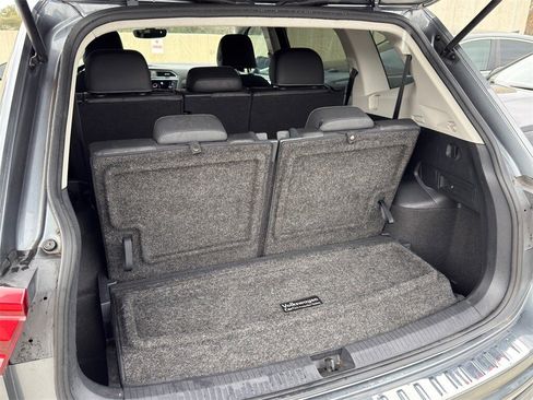 Used 2023 Volkswagen Tiguan SE image 29