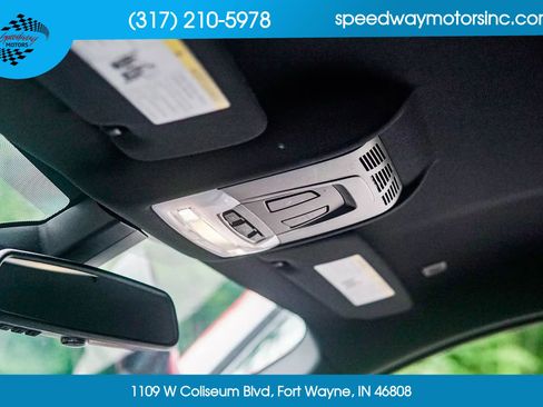 Used 2017 BMW i8 image 42