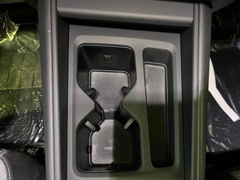New 2026 Volkswagen Tiguan S AWD/4WD image 16