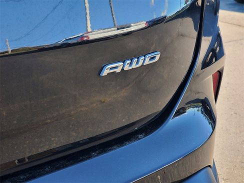 Used 2024 Ford Edge Titanium image 34