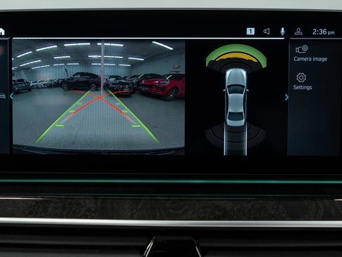 Used 2023 BMW 530e xDrive 530e xDrive Plug-In Hybrid w/ Executive Package image 26