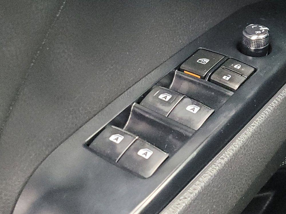 Used 2019 Toyota Camry XSE FWD image 27