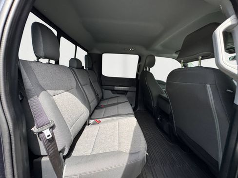 Used 2024 Ford F250 XL w/ STX Appearance Package AWD/4WD image 8