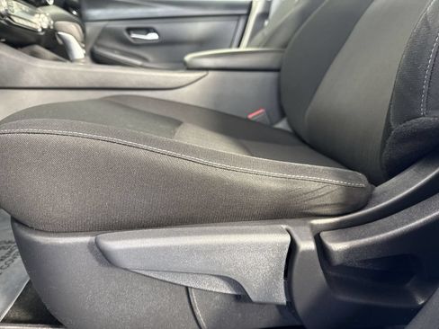 Certified 2023 Nissan Sentra SV w/ All-Weather Package FWD image 22