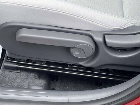 New 2026 Hyundai Kona SE AWD/4WD image 16
