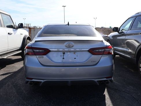 Used 2021 Toyota Camry XSE image 12