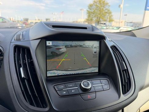 Used 2018 Ford Escape SEL image 21