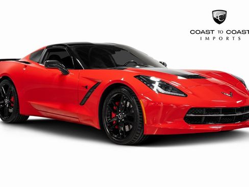 Used 2015 Chevrolet Corvette Stingray Coupe w/ 3LT Preferred Equipment Group image 1