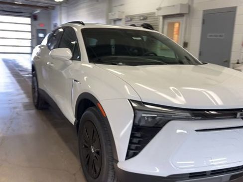New 2025 Chevrolet Blazer EV LT w/ Midnight/Sport Edition image 3