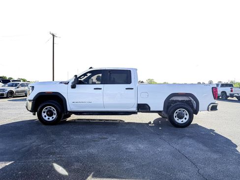 Certified 2024 GMC Sierra 3500 Pro AWD/4WD image 10