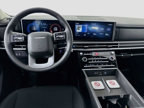 New 2027 Hyundai Santa Fe SE FWD image 18