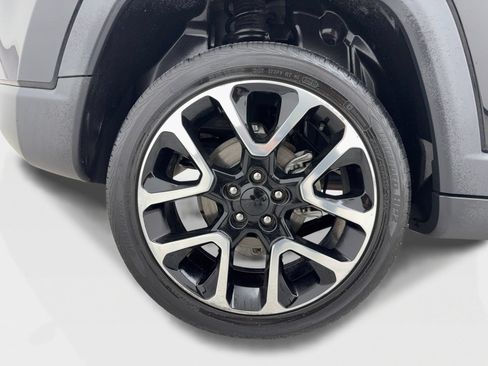 Used 2019 Jeep Compass Limited AWD/4WD image 48