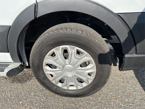 Used 2024 Ford Transit 250 Low Roof w/ Exterior Upgrade Package image 12
