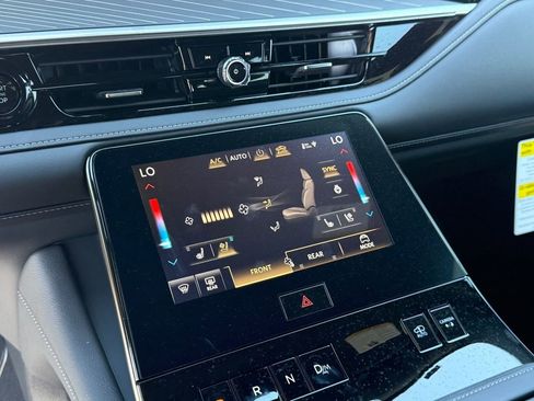 New 2026 INFINITI QX80 Autograph image 22