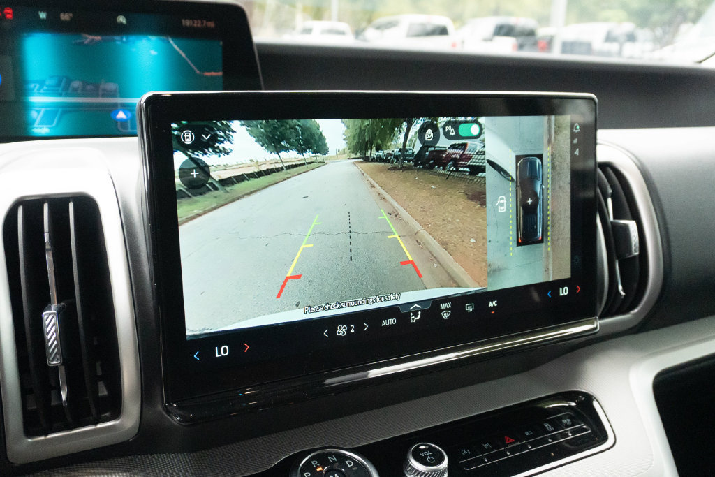 Used 2025 Ford Expedition Max Active RWD image 35