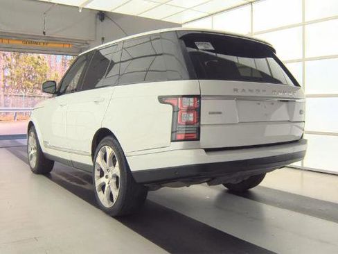 Used 2017 Land Rover Range Rover Supercharged image 2