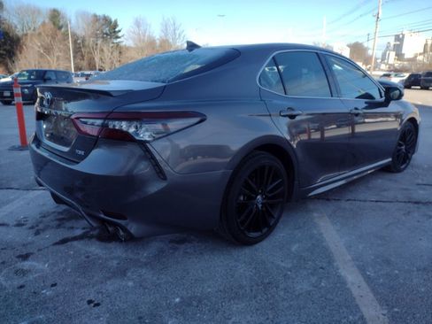 Used 2023 Toyota Camry XSE image 8