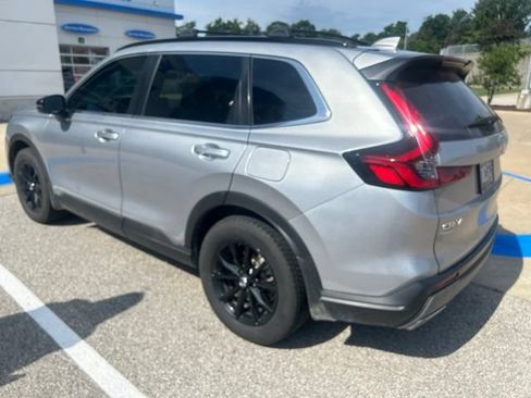 Used 2025 Honda CR-V Sport-L image 4